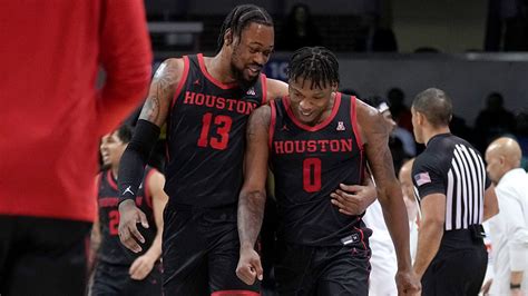 University of Houston Men's Basketball Athletes Jerseys & T